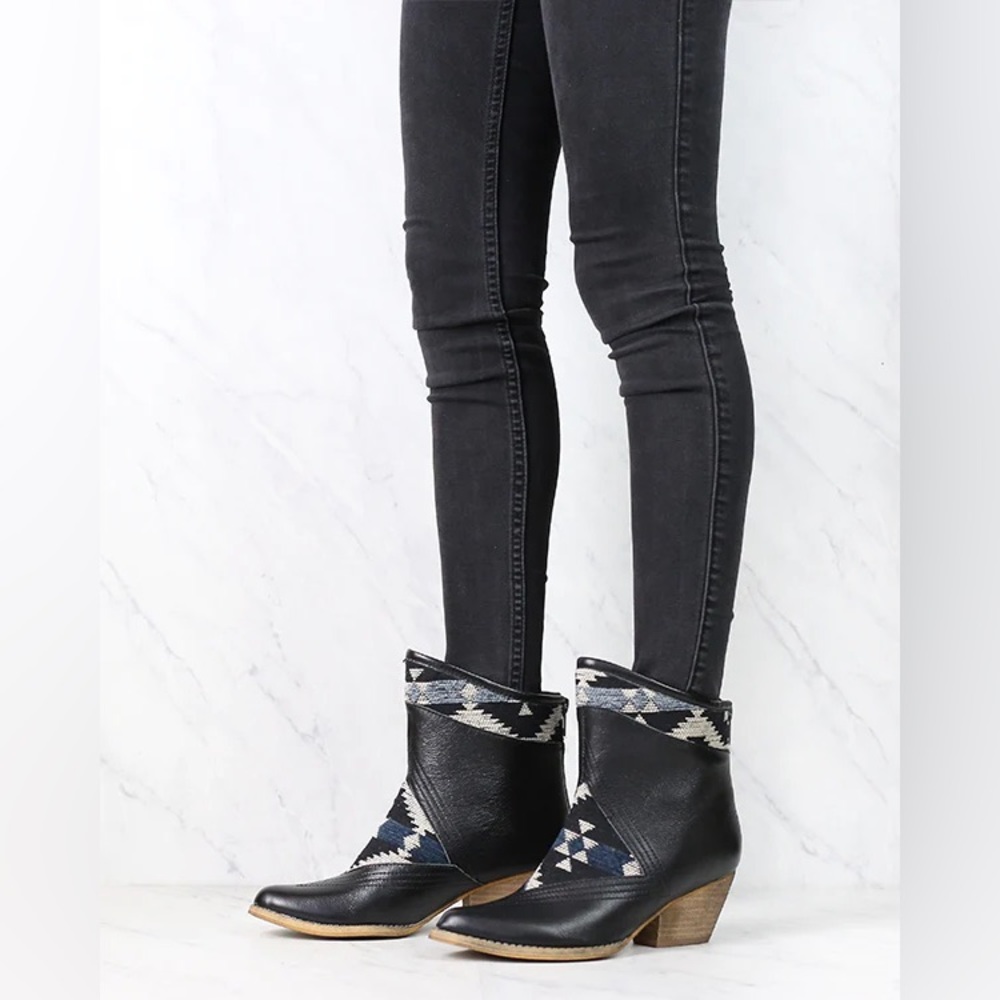 Sbicca - Sookies Black Southwest Ankle Boots in Black